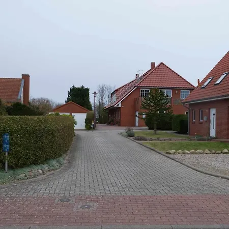 Holiday home Inselblume 64 - Ruhige In Hafennaehe Mit Garten *