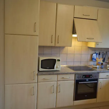 Holiday home Inselblume 64 - Ruhige In Hafennaehe Mit Garten *