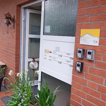 Inselblume 64 - Ruhige In Hafennaehe Mit Garten Holiday home Neue Tiefe Fehmarn