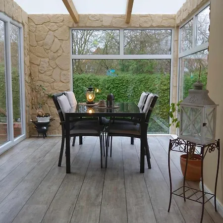 Inselblume 64 - Ruhige In Hafennaehe Mit Garten